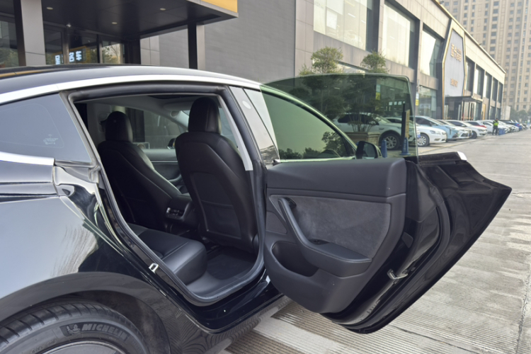 特斯拉 Model 3(进口) 2019款 长续航后驱版中控内饰7004