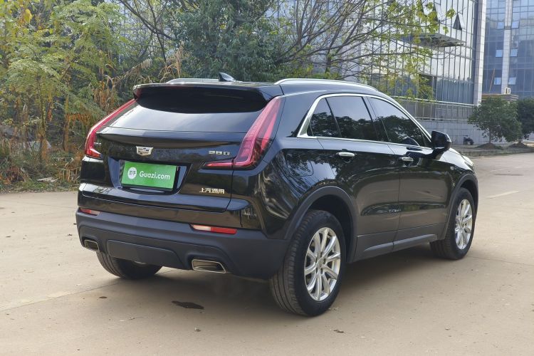 凯迪拉克XT4 2021款 28T 两驱技术型车身外观6006