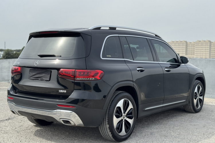 奔驰GLB 2022款 GLB 220 时尚型车身外观6005