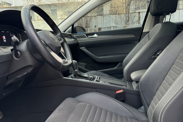 大众 迈腾 2020款 330TSI DSG 豪华型车身外观6008