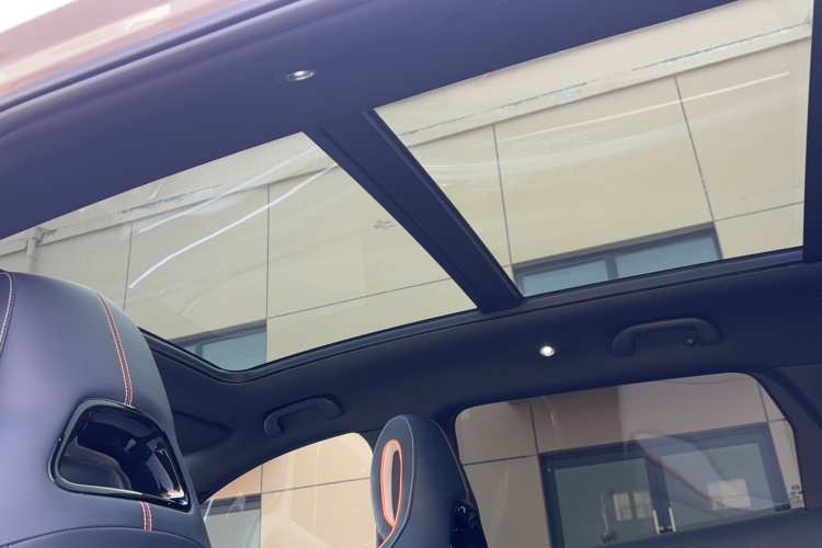 比亚迪 宋PLUS新能源 2023款 冠军版 DM-i 110KM 旗舰PLUS局部细节9001