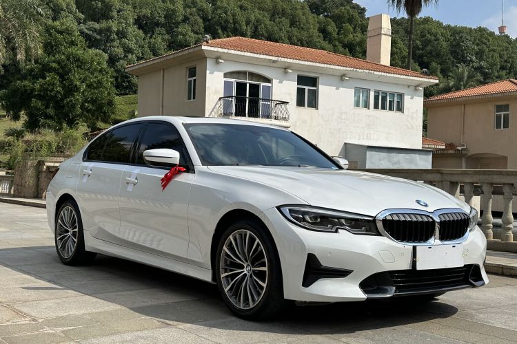 宝马3系 2022款 320i 运动套装车身外观6001