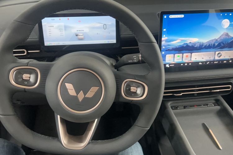 五菱汽车 五菱星光 2025款 70km 智能标准型中控内饰7003