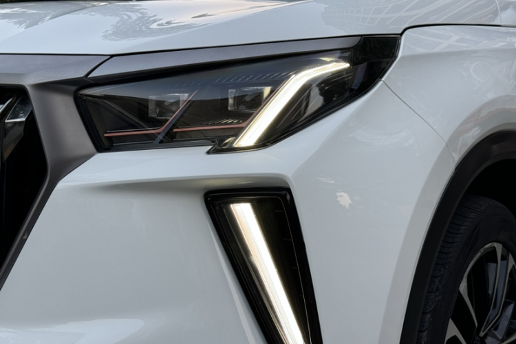 广汽传祺 传祺GS4 PLUS 2021款 270T 自动星辰版车身外观6007