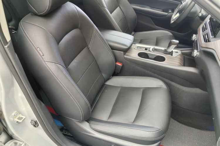 日产 天籁 2021款 2.0L XL 舒适版中控内饰7005