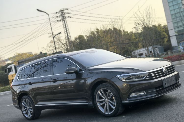 大众 蔚揽 2017款 380TSI 两驱畅行版车身外观6002