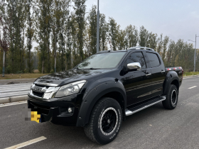 五十铃 D-MAX 2018款 3.0T四驱自动超豪华型4JJ1-TC HI