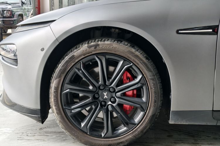 小鹏P7 2020款 670N车身外观6006