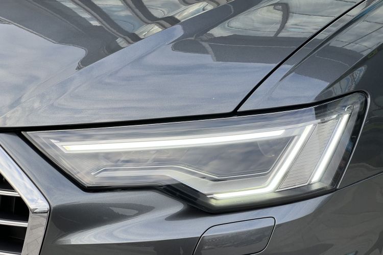 奥迪A6L 2021款 45 TFSI 臻选动感型局部细节36