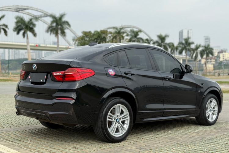 宝马X4 2016款 xDrive20i M运动型车身外观6007