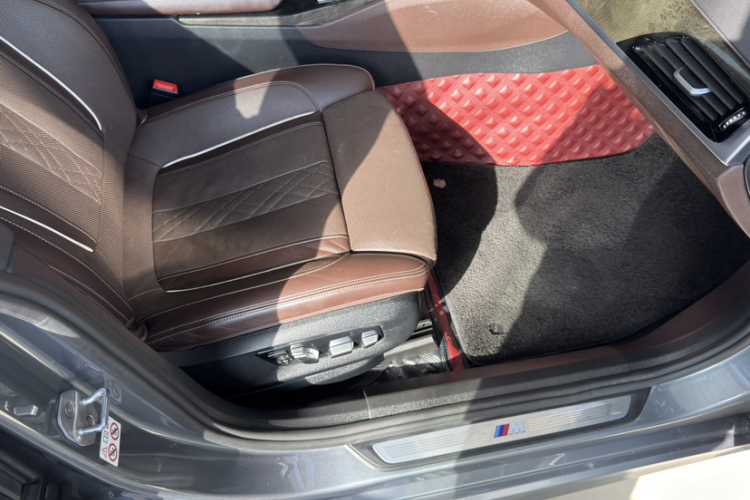 宝马6系GT 2019款 630i M运动大旅行家版局部细节41