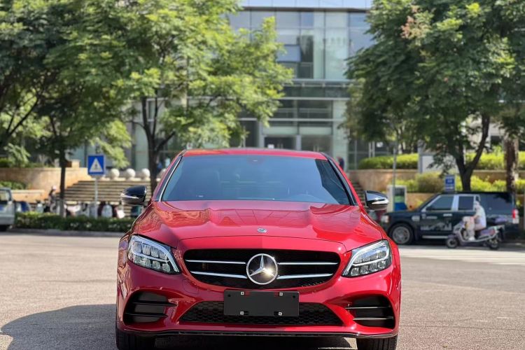 奔驰C级 2019款 C 260 运动版车身外观6002
