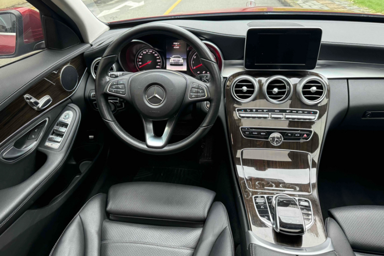 奔驰C级 2018款 C 180 L 时尚型中控内饰7009