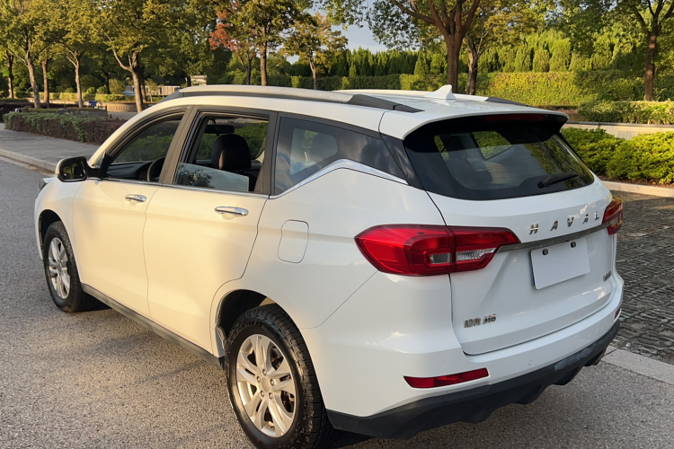 哈弗M6 2018款 改款 1.5T DCT两驱精英型车身外观6009