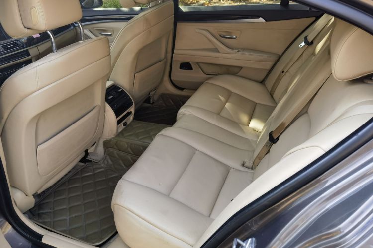 宝马5系 2013款 525Li 豪华型中控内饰7003