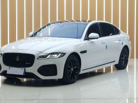 捷豹XFL 2021款 XFL 2.0T P250 四驱曜黑运动版