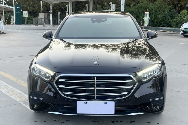 奔驰E级 2024款 E 300 L 时尚型车身外观6001