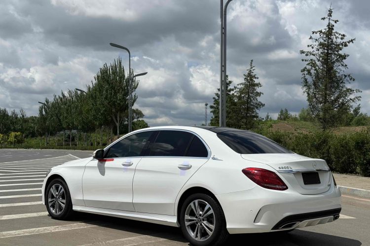 奔驰C级 2017款 改款 C 200 L 运动版车身外观6006