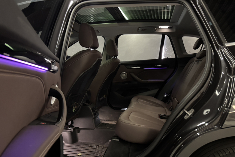 宝马X1 2021款 sDrive25Li 领先型中控内饰7007