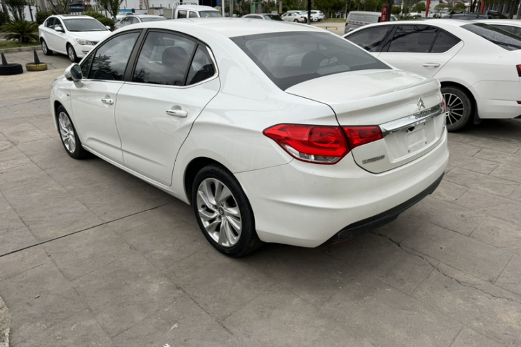 雪铁龙C4L 2014款 1.6THP 智驱版 自动劲智型车身外观6004