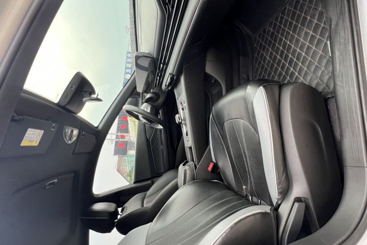 广汽传祺 2023款 影豹H 高能混动版中控内饰7004