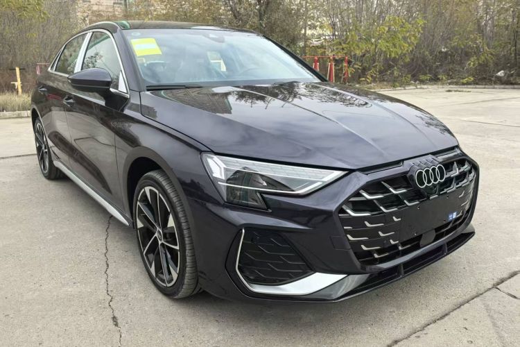 奥迪A3 2026款 A3L Limousine 35TFSI 飞驰尊享型车身外观6002