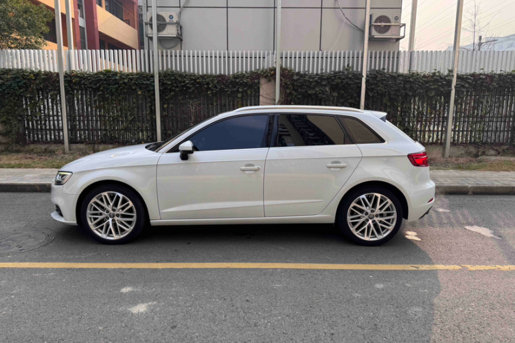 奥迪A3 2020款 Sportback 35 TFSI 风尚型 国VI车身外观6005
