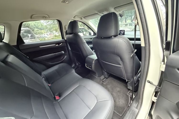 马自达CX-5 2022款 2.0L 自动两驱舒适型中控内饰7003