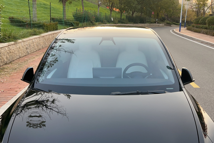 特斯拉 Model Y 2022款 后轮驱动版局部细节9007