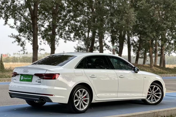 奥迪A4L 2018款 30周年年型 45 TFSI quattro 个性运动版车身外观6007