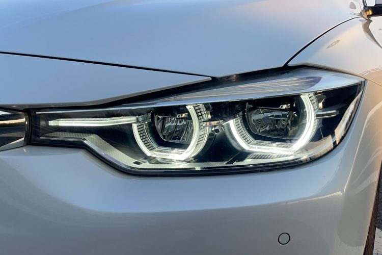 宝马3系 2018款 320Li 时尚型局部细节9006