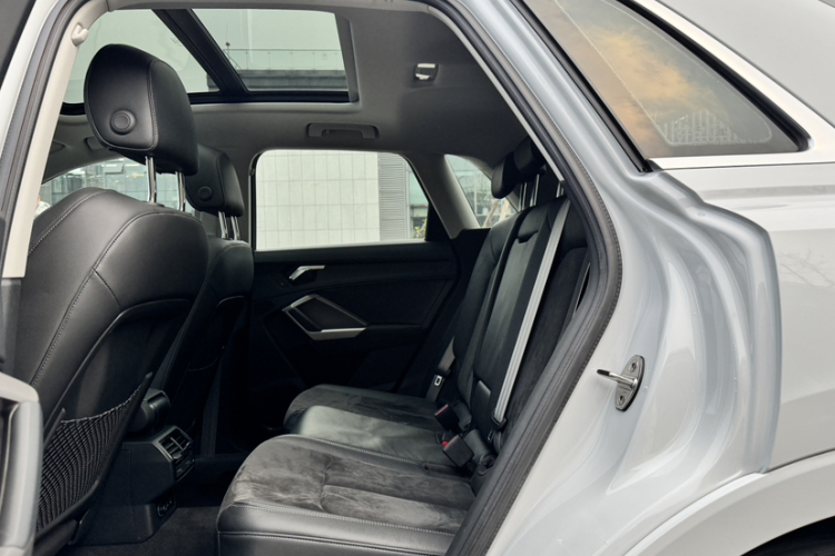 奥迪Q3 2021款 35 TFSI 时尚动感型车身外观6007