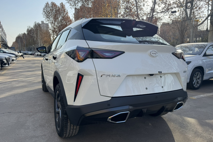 广汽传祺 传祺GS3 2026款 影速 270T 劲享版车身外观6003