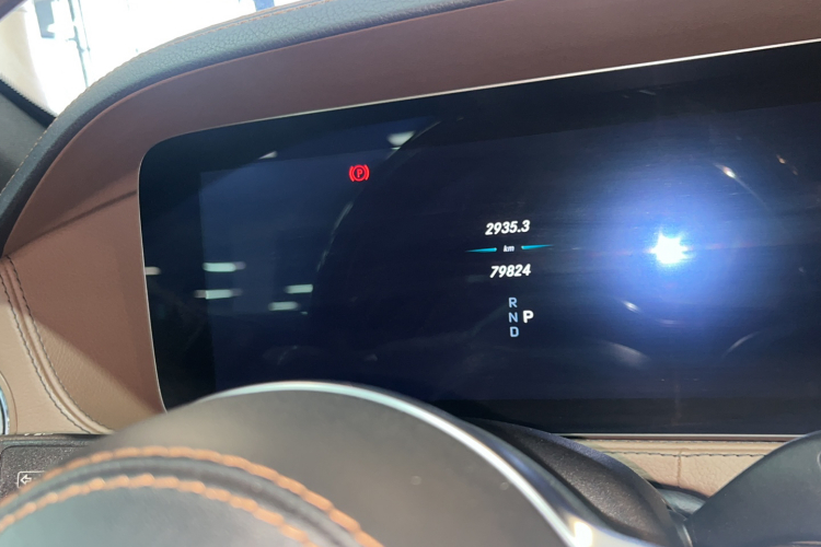 奔驰 迈巴赫S级 2019款 改款 S 450 4MATIC中控内饰15