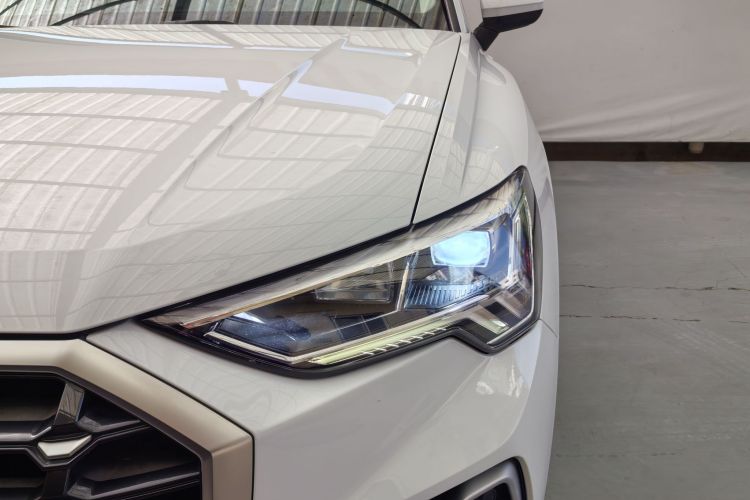 奥迪Q3 2019款 35 TFSI 进取动感型车身外观6002