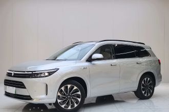 鸿蒙智行 问界M7 2024款 1.5T 智驾四驱Max版 5座