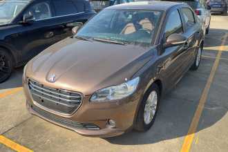 标致301 2014款 1.6L 自动豪华版