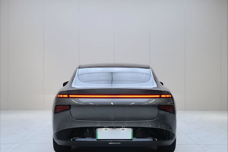 小鹏P7 2020款 670N车身外观6004