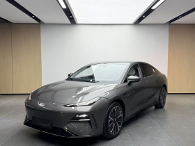 吉利银河 银河E8 2024款 665km 后驱星舰 远航版