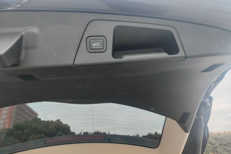 别克 昂科威 2020款 20T 两驱豪华型局部细节9003