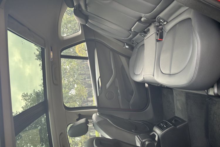 宝马X1 2016款 sDrive18Li 尊享型中控内饰7005