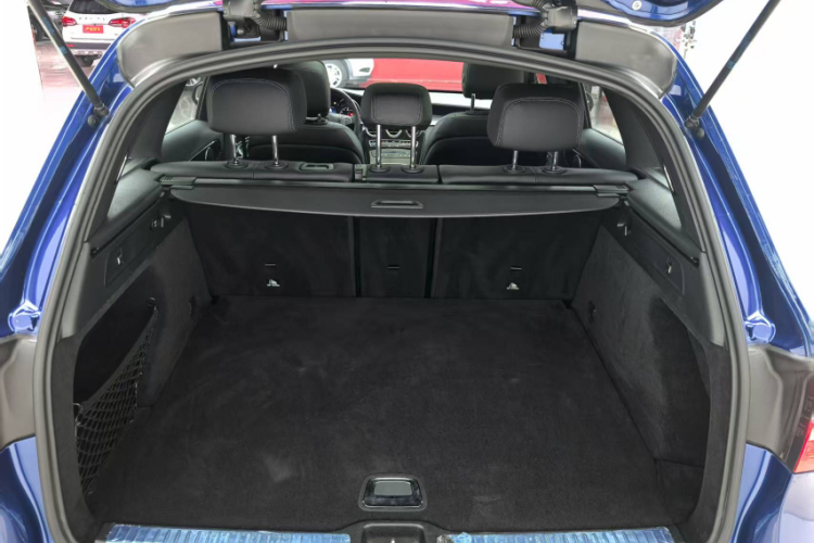 奔驰GLC 2018款 GLC 260 4MATIC 动感型局部细节23