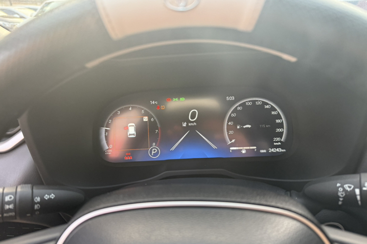 丰田 RAV4荣放 2024款 2.0L CVT两驱风尚Plus版中控内饰15