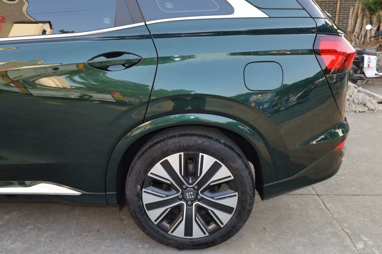 蓝电E5 PLUS 2025款 165km 长续航旅行定制版 7座车身外观6007