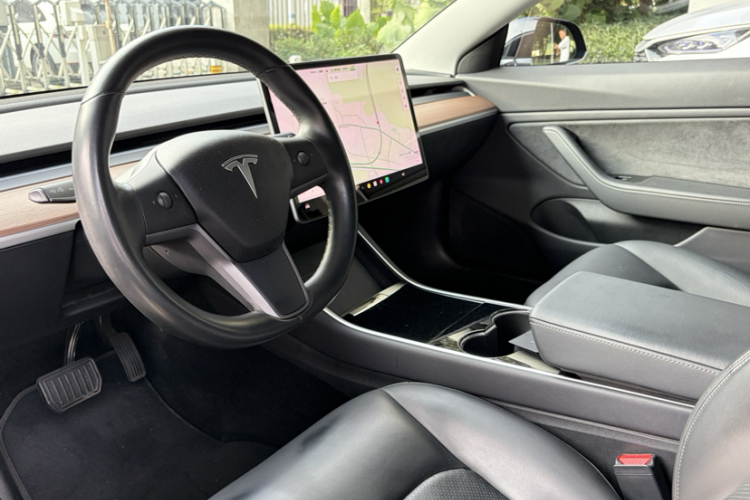 特斯拉 Model 3(进口) 2019款 长续航后驱版中控内饰7005