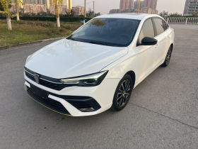 荣威i5 2021款 1.5L 手动钻石版