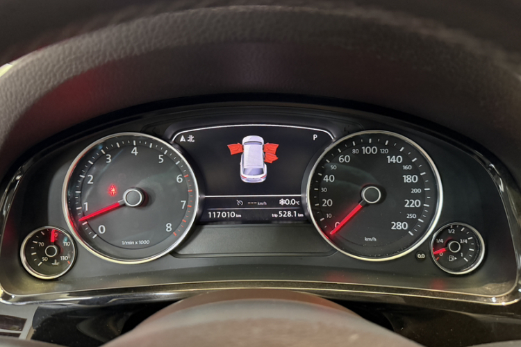 大众 途锐 2017款 3.0TSI 拓界版中控内饰15