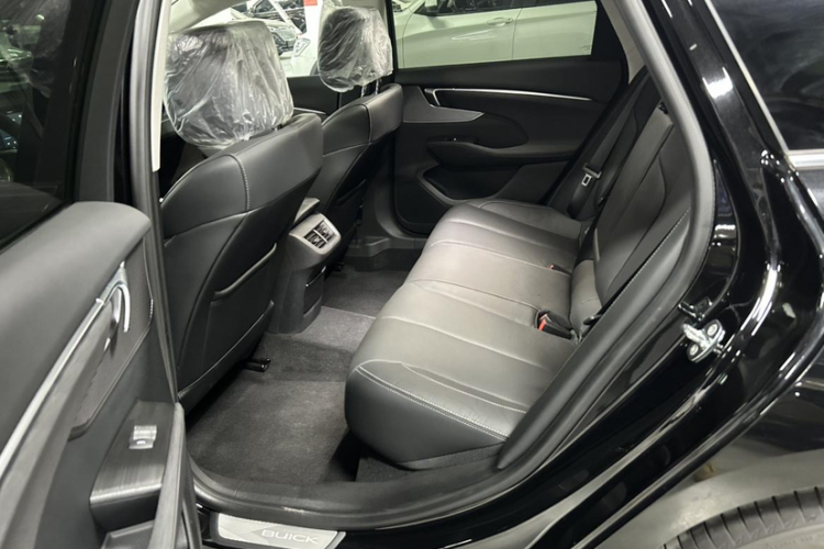 别克 君越 2024款 28T 越尊版中控内饰7002