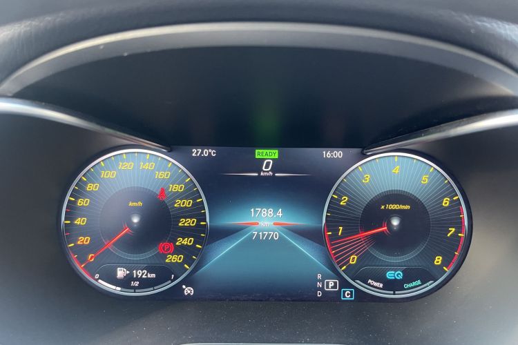 奔驰C级 2021款 C 260 L 运动版中控内饰15