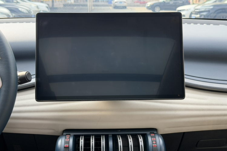 比亚迪 元PLUS 2022款 510KM 旗舰型PLUS局部细节16